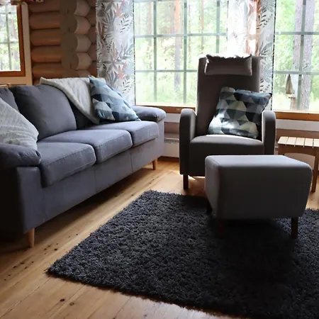 Levihaukka 10 木屋 *