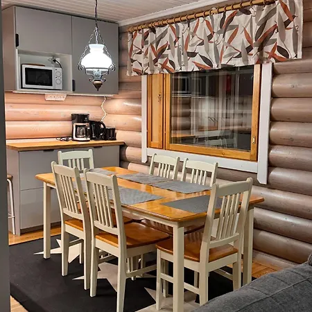 Levihaukka 10 샬레 레비